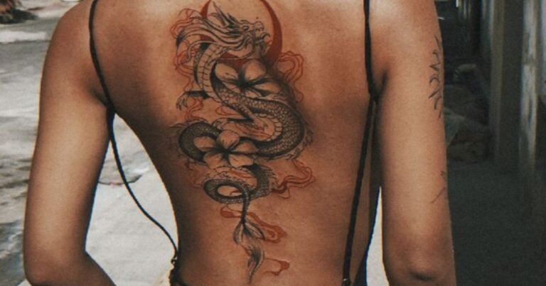 spine tattoos for women